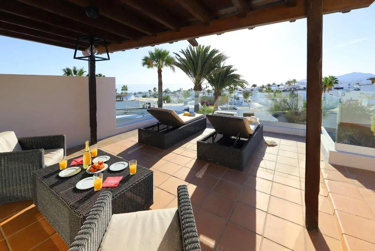 Cancilla Puerto del Carmen  Villa