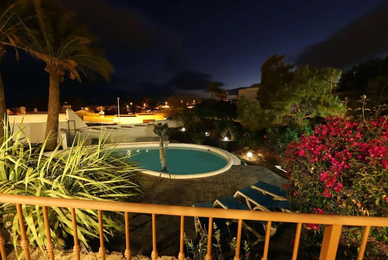 Cancilla Puerto del Carmen  0*, Puerto del Carmen (Lanzarote)